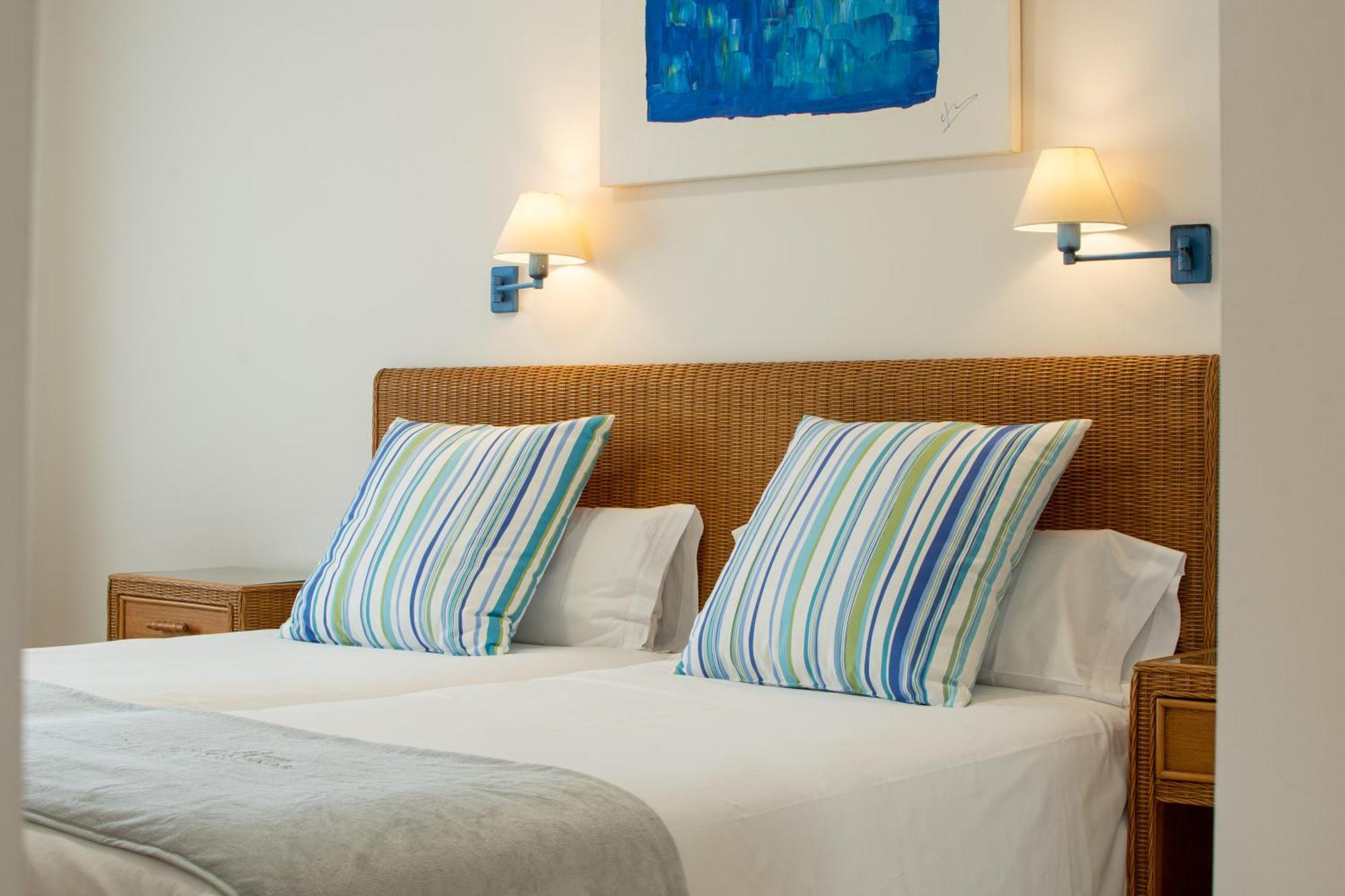 Apartamentos Livvo Coloradamar Playa Blanca  Ngoại thất bức ảnh