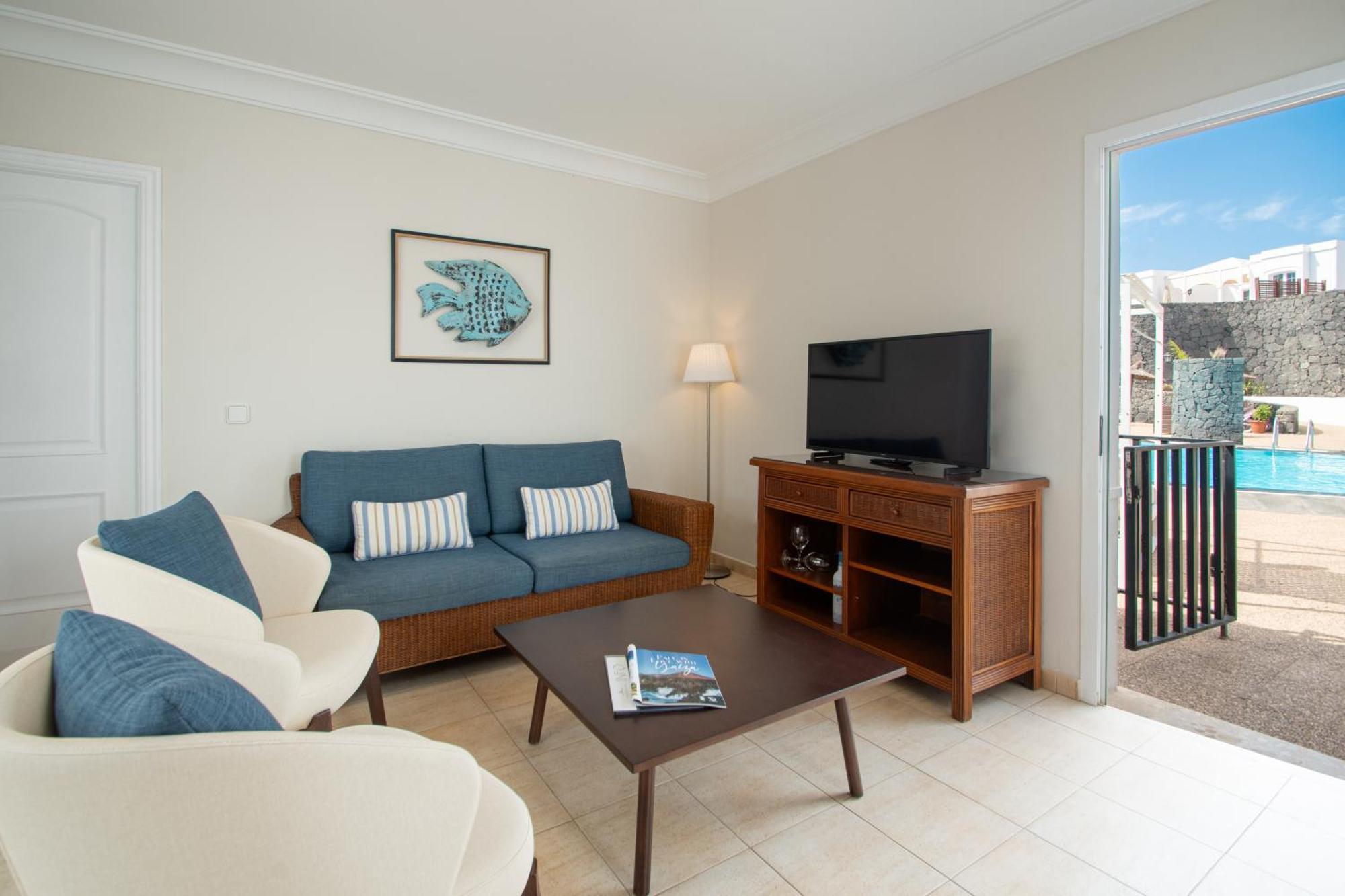 Apartamentos Livvo Coloradamar Playa Blanca  Ngoại thất bức ảnh