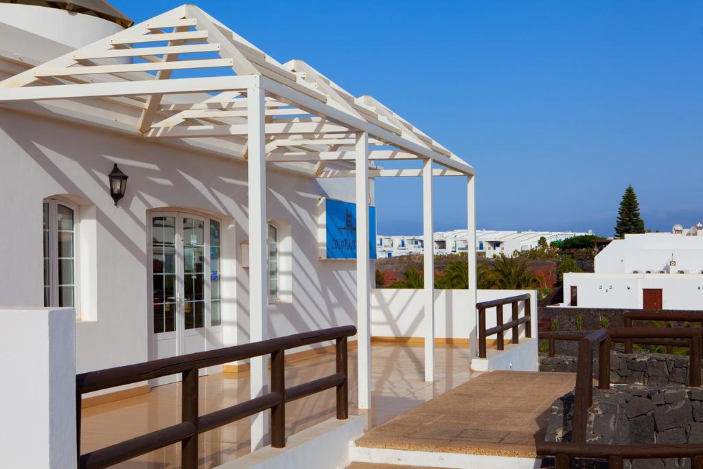 Apartamentos Livvo Coloradamar Playa Blanca  Ngoại thất bức ảnh